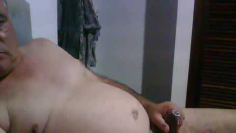 lucas online show from April 5, 2026, 9:56 pm