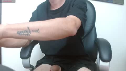 LucassSmith11 online show from February 10, 2026, 7:29 pm