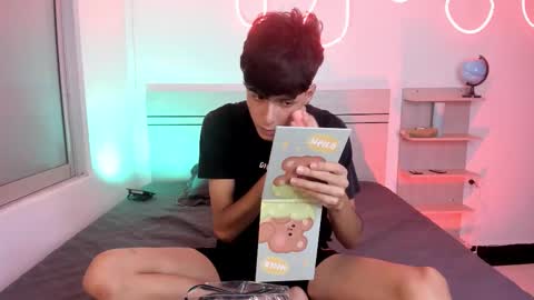 Luccas Ferreira online show from November 11, 2025, 7:14 pm