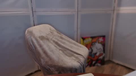 Alex online show from February 14, 2025, 9:32 pm