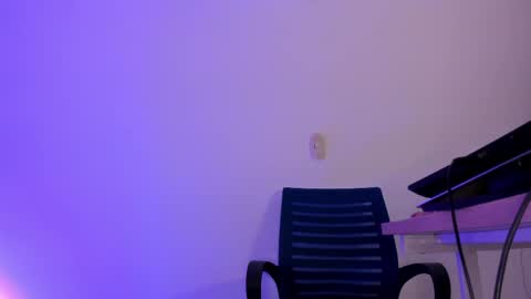 Lucia online show from April 9, 2026, 12:43 am