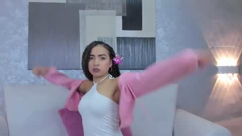 Snapshot of lucia_janne chatting on June 9, 2026, 8:53 pm Lucla online show from June 9, 2026, 8:53 pm