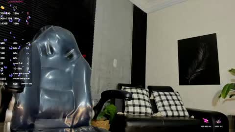 L U C I A online show from May 25, 2026, 1:06 pm