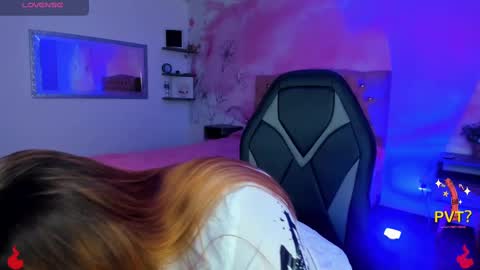 lucia star  online show from March 5, 2025, 6:01 am