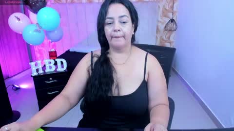 Lucia Vonne online show from May 30, 2026, 7:44 pm