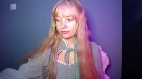 Lucy online show from September 16, 2025, 6:31 pm