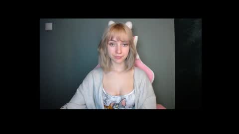 Lucy online show from April 7, 2026, 6:19 pm