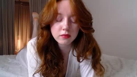 Lucia online show from February 2, 2025, 7:14 pm