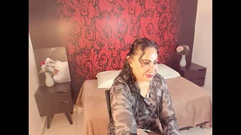 lucianablackwell online show from October 1, 2025, 3:07 pm