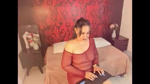 lucianablackwell online show from October 2, 2025, 5:09 pm