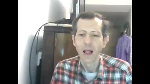 Snapshot of lucianoaxel chatting on December 1, 2024, 11:04 pm Luciano online show from December 1, 2024, 11:04 pm