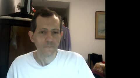 Snapshot of lucianoaxel chatting on December 28, 2024, 1:18 am Luciano online show from December 28, 2024, 1:18 am