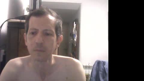 Snapshot of lucianoaxel chatting on February 19, 2025, 11:46 pm Luciano online show from February 19, 2025, 11:46 pm