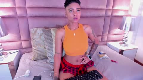 Snapshot of luciawallace chatting on February 14, 2025, 2:50 am lucia wallace online show from February 14, 2025, 2:50 am