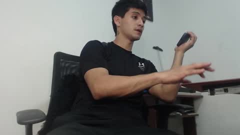 leonel online show from February 20, 2025, 2:18 am