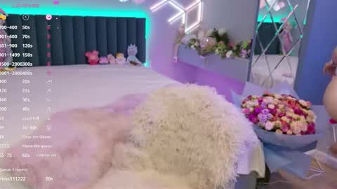 MimiFors online show from March 8, 2026, 6:01 pm