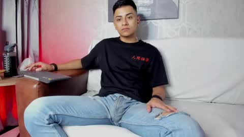 Leo online show from March 6, 2025, 11:25 am