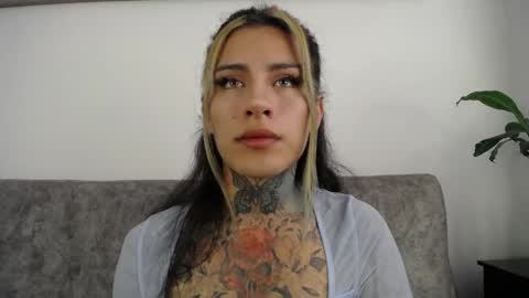 Snapshot of luciiana_lol chatting on April 21, 2026, 3:07 pm luciiana online show from April 21, 2026, 3:07 pm