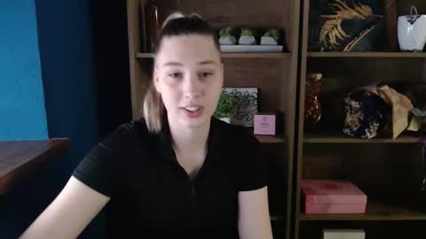 Snapshot of lucky_barbie chatting on May 20, 2026, 1:06 pm Grace online show from May 20, 2026, 1:06 pm