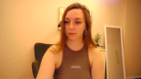 Snapshot of lucky_foryou_baby chatting on December 30, 2024, 2:08 pm lucky_foryou_baby online show from December 30, 2024, 2:08 pm