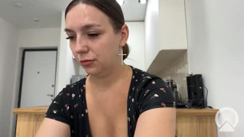 Snapshot of lucky_foryou_baby chatting on September 10, 2025, 8:47 am lucky_foryou_baby online show from September 10, 2025, 8:47 am