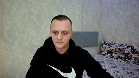 Ethan online show from December 3, 2024, 1:30 am