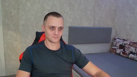 Ethan online show from February 5, 2025, 8:35 pm