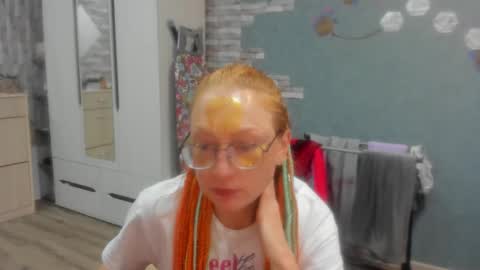 Snapshot of lucky_licky20 chatting on October 22, 2025, 1:28 am lucky_licky20 online show from October 22, 2025, 1:28 am