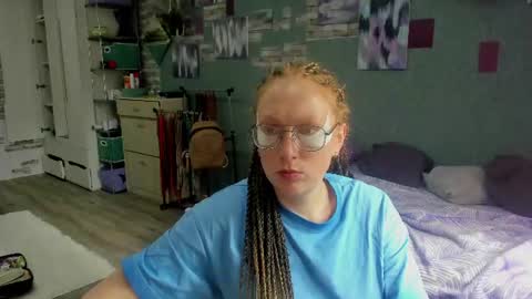 Snapshot of lucky_licky20 chatting on June 21, 2026, 3:20 am lucky_licky20 online show from June 21, 2026, 3:20 am