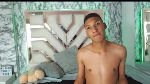 lucky_smitth online show from December 4, 2024, 7:23 pm