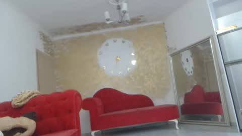 Ana online show from February 1, 2025, 9:21 am