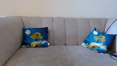 Crisiah online show from February 3, 2025, 10:47 am