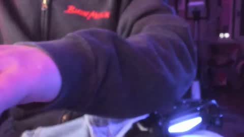 Snapshot of luckydrakex chatting on January 20, 2025, 6:10 pm Lucky online show from January 20, 2025, 6:10 pm