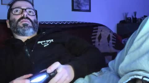 Snapshot of luckydrakex chatting on February 4, 2025, 7:33 pm Lucky online show from February 4, 2025, 7:33 pm