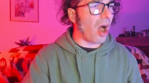 Snapshot of luckydrakex chatting on February 13, 2025, 7:10 pm Lucky online show from February 13, 2025, 7:10 pm