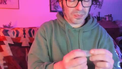 Snapshot of luckydrakex chatting on February 14, 2025, 10:04 pm Lucky online show from February 14, 2025, 10:04 pm