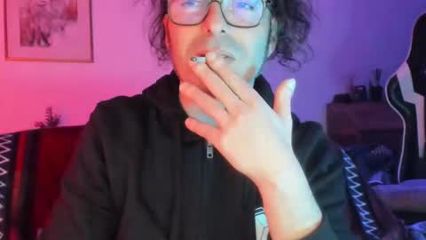 Snapshot of luckydrakex chatting on February 20, 2025, 6:46 pm Lucky online show from February 20, 2025, 6:46 pm