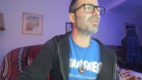 Snapshot of luckydrakex chatting on September 11, 2025, 6:30 pm Lucky online show from September 11, 2025, 6:30 pm