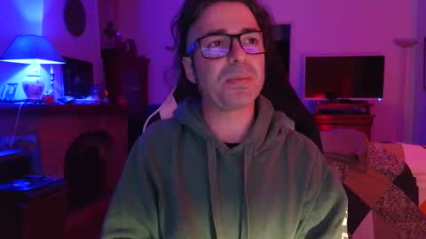 Snapshot of luckydrakex chatting on October 27, 2025, 6:45 pm Lucky online show from October 27, 2025, 6:45 pm