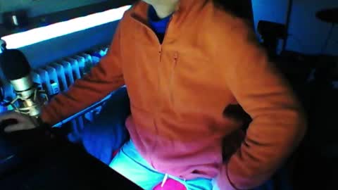        call me  Stefan online show from March 5, 2026, 6:59 pm