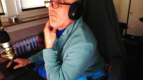        call me  Stefan online show from March 14, 2026, 1:27 pm