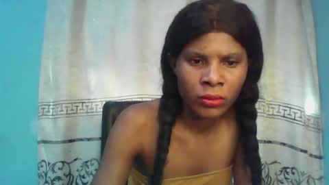 Snapshot of luckymadequeen chatting on January 8, 2025, 1:31 pm Gloria online show from January 8, 2025, 1:31 pm