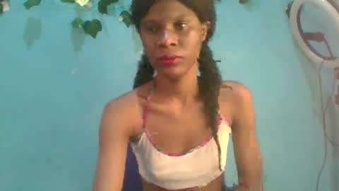 Gloria online show from November 25, 2025, 6:57 am