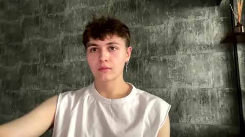 Ricky online show from October 30, 2025, 8:27 am