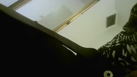 luckynumberxxx online show from September 23, 2025, 4:54 pm