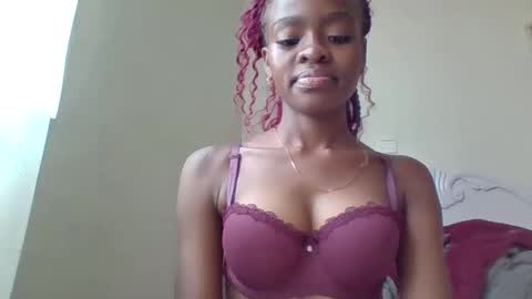 lilian online show from March 9, 2025, 9:46 am