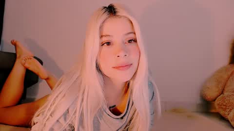 luckysapphire777 online show from February 2, 2025, 1:52 pm