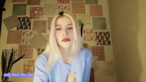 luckysapphire777 online show from December 18, 2025, 11:27 am