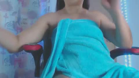 lucy online show from February 5, 2025, 5:09 am