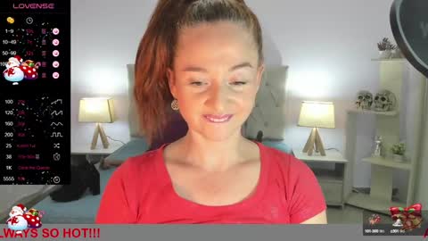 Snapshot of lucy_hot77 chatting on December 20, 2024, 12:52 am Lucia online show from December 20, 2024, 12:52 am